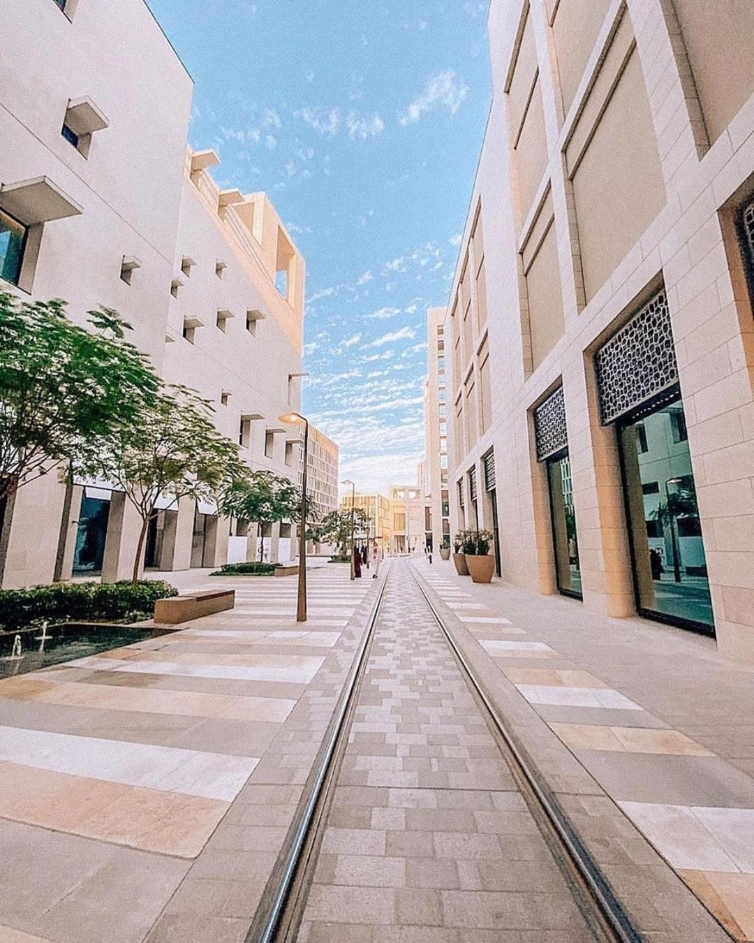 Saraya Palace Hotel Doha Exterior photo